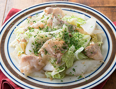 白菜と豚肉のガーリックチーズ炒め